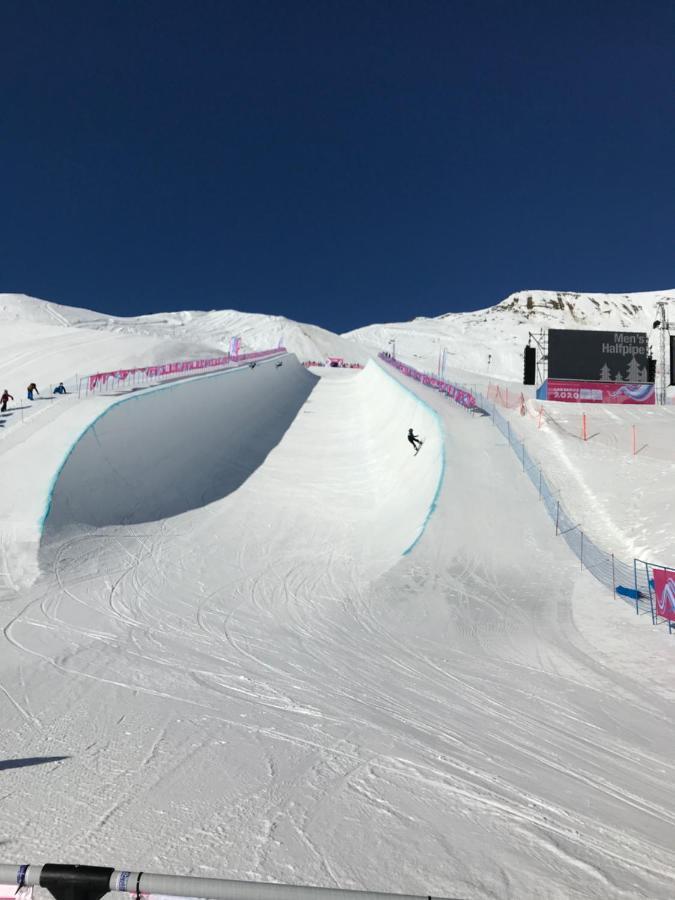 - Swiss Alps - Fully Renovated !
